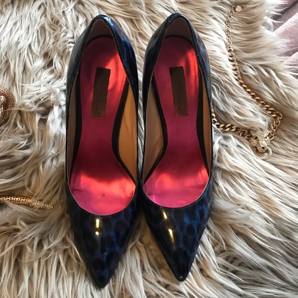 Betsy Johnson Patent Leather Leopard Heels - Picture 2 of 3